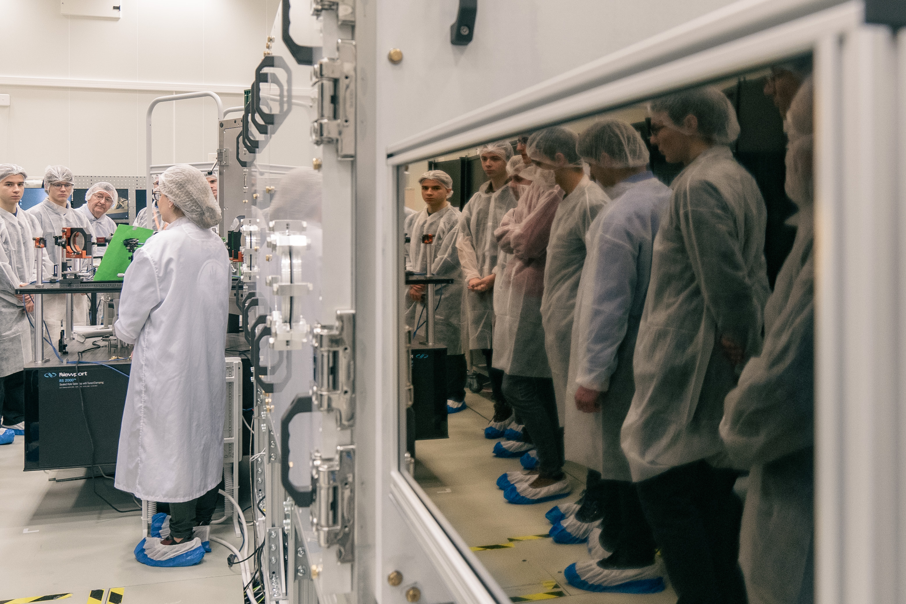 Az új fizika csodáival ismerkedtek a középiskolások a Szegedi Fizika Napján